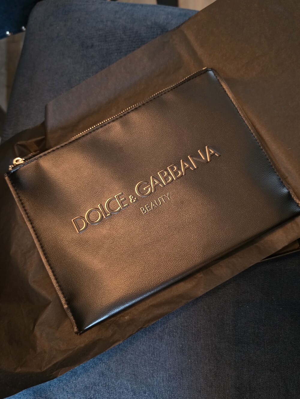DOLCE & GABBANA BEAUTY- Black Faux Leather Zippered Clutch / Makeup Bag New BNIB